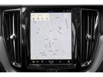 2024 Volvo XC60 Core Dark Theme