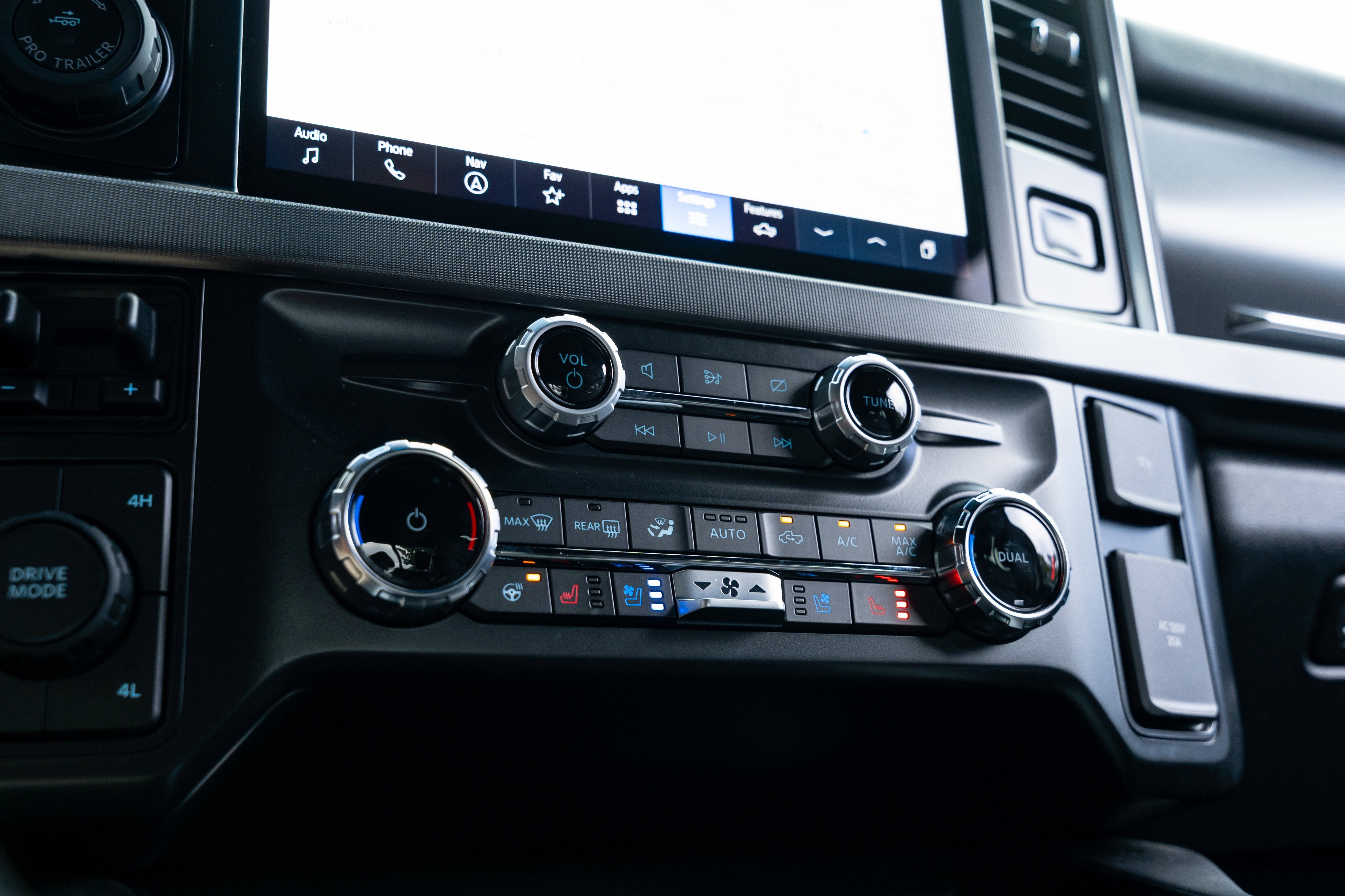 2024 Ford Super Duty F-250 Platinum