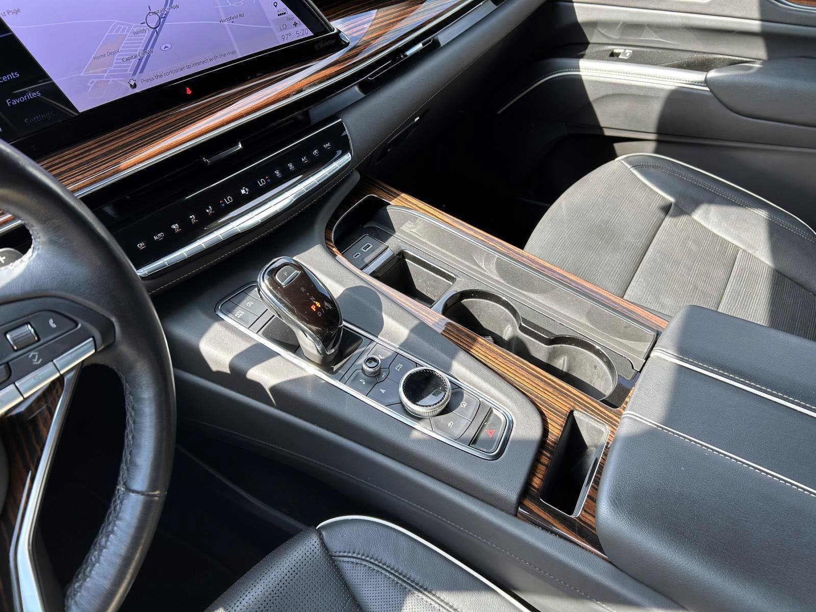2023 Cadillac Escalade 4WD Premium Luxury