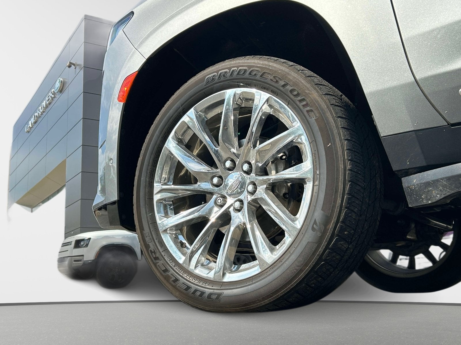2023 Cadillac Escalade 4WD Premium Luxury