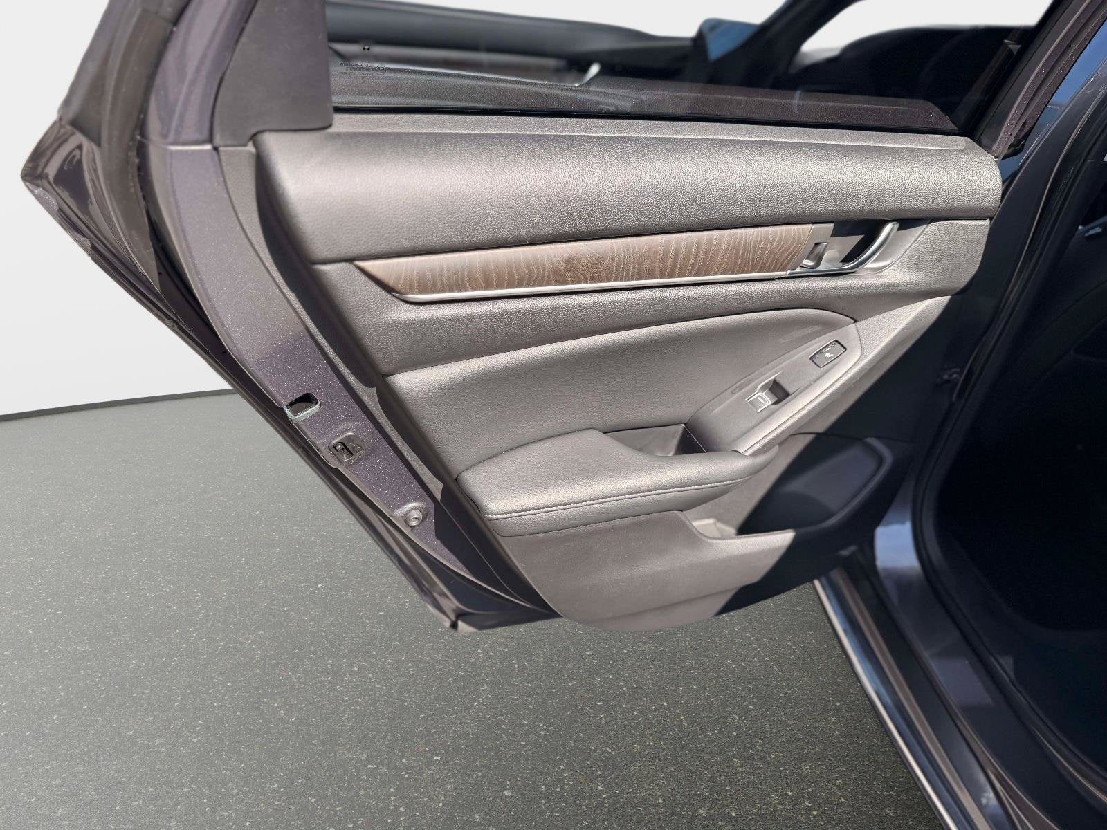 2021 Honda Accord Touring 2.0T