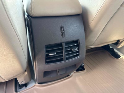 2014 Lincoln MKX Base