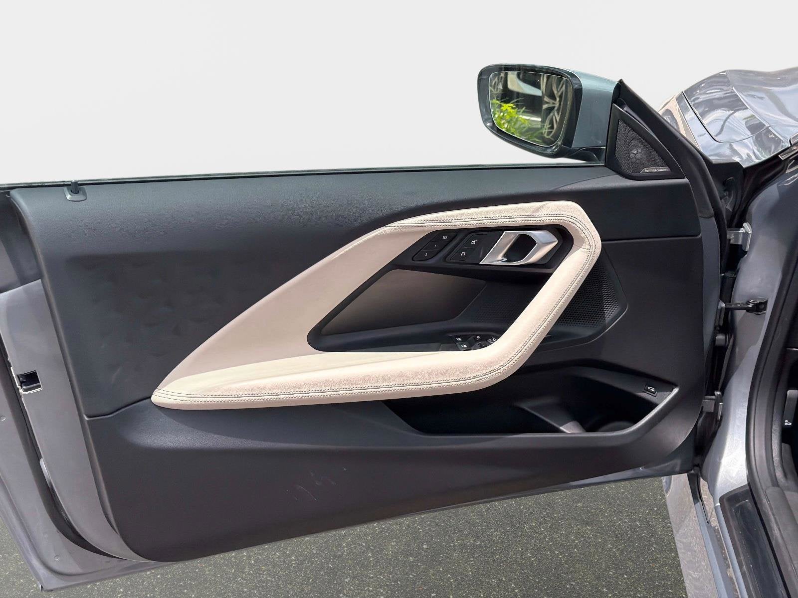 2025 BMW 230i 230i