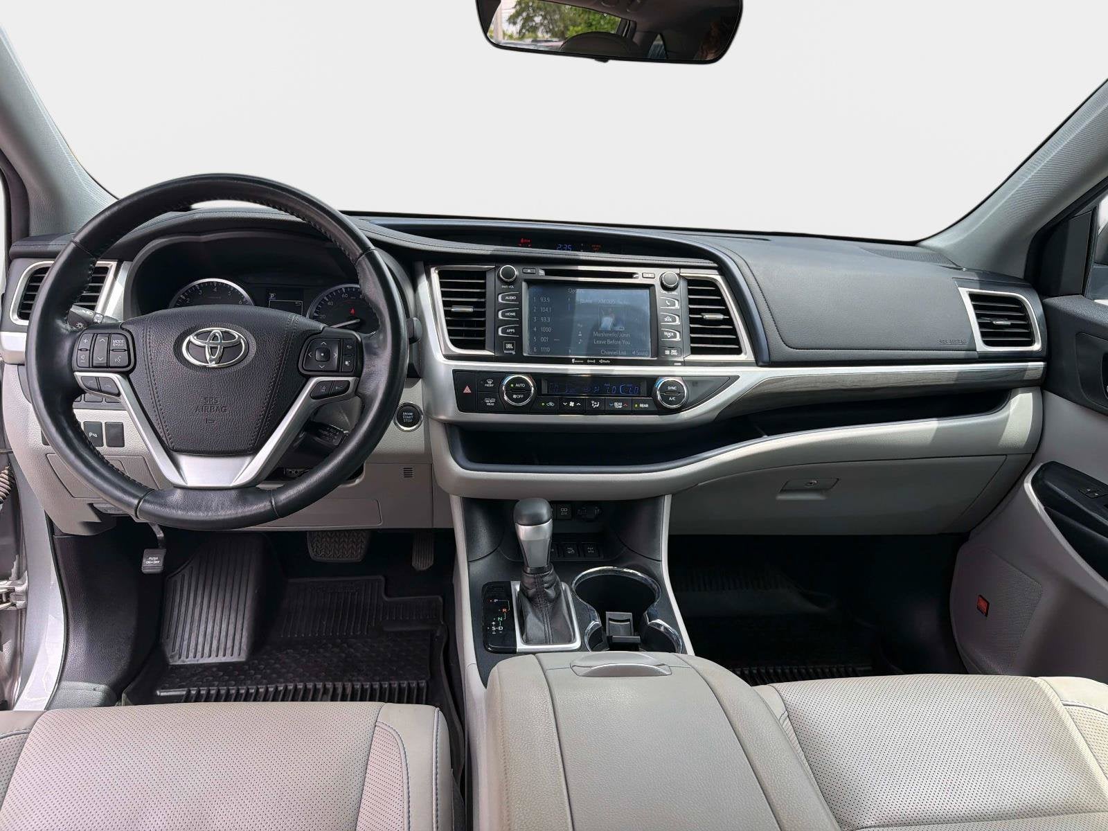 2019 Toyota Highlander Limited Platinum