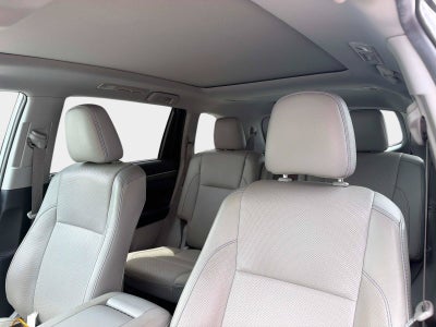 2019 Toyota Highlander Limited Platinum