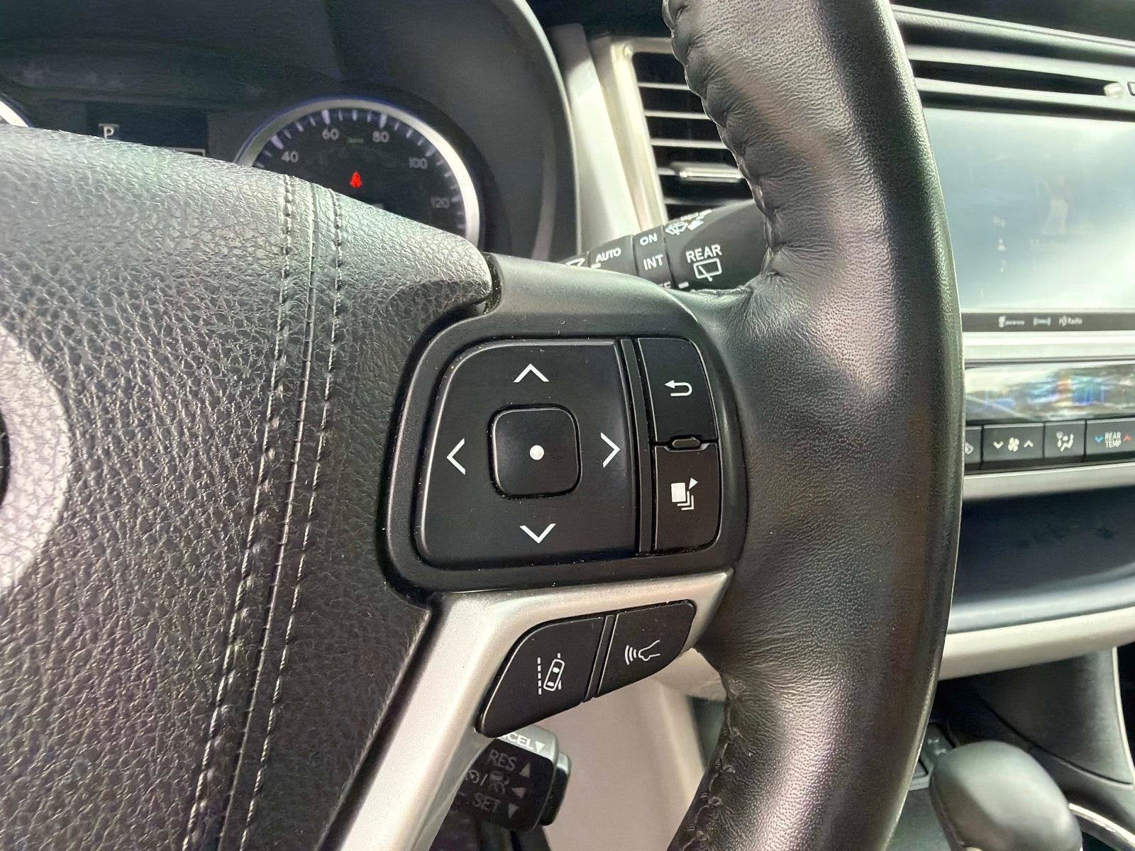 2019 Toyota Highlander Limited Platinum