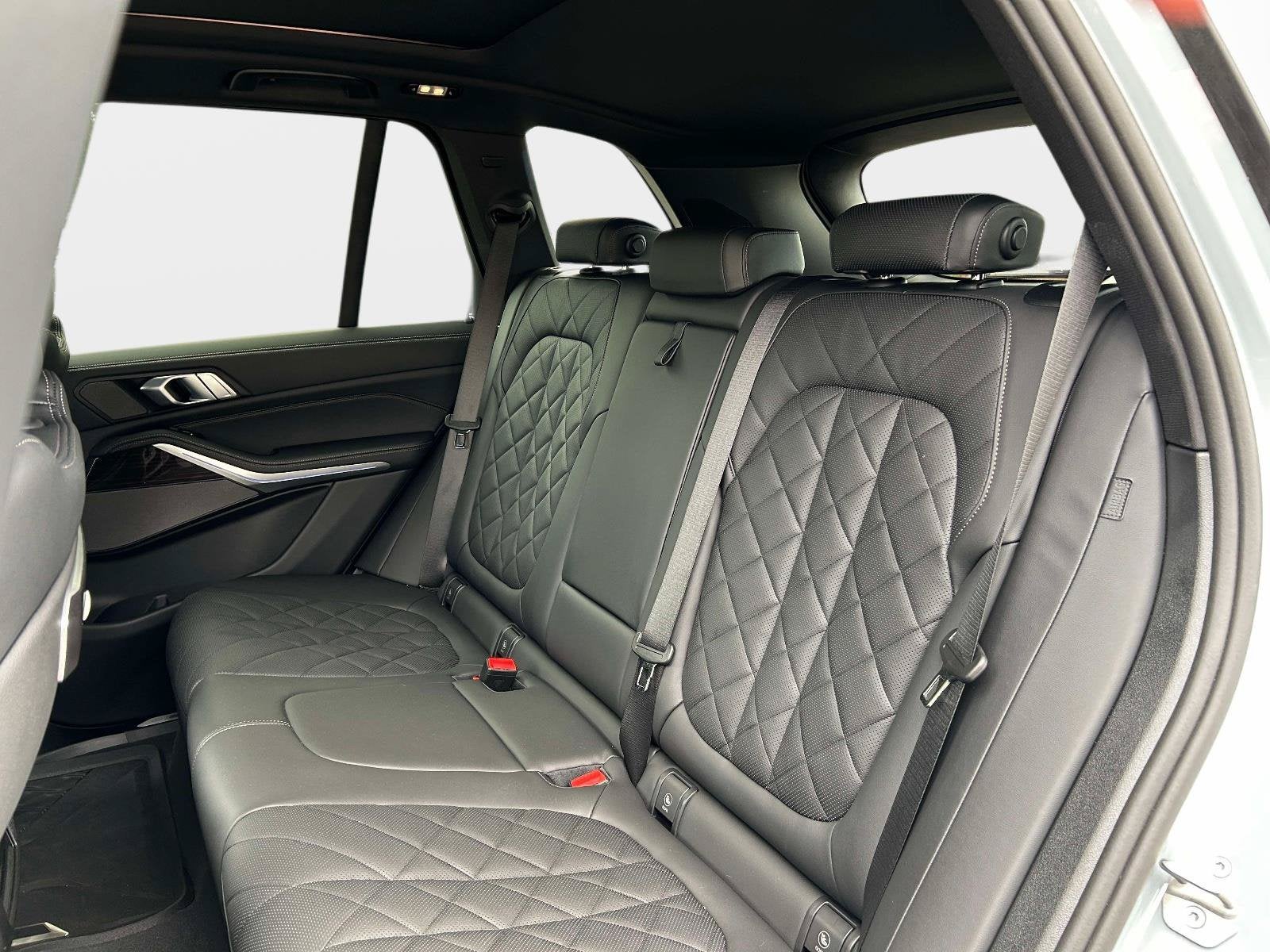 2025 BMW X5 sDrive40i