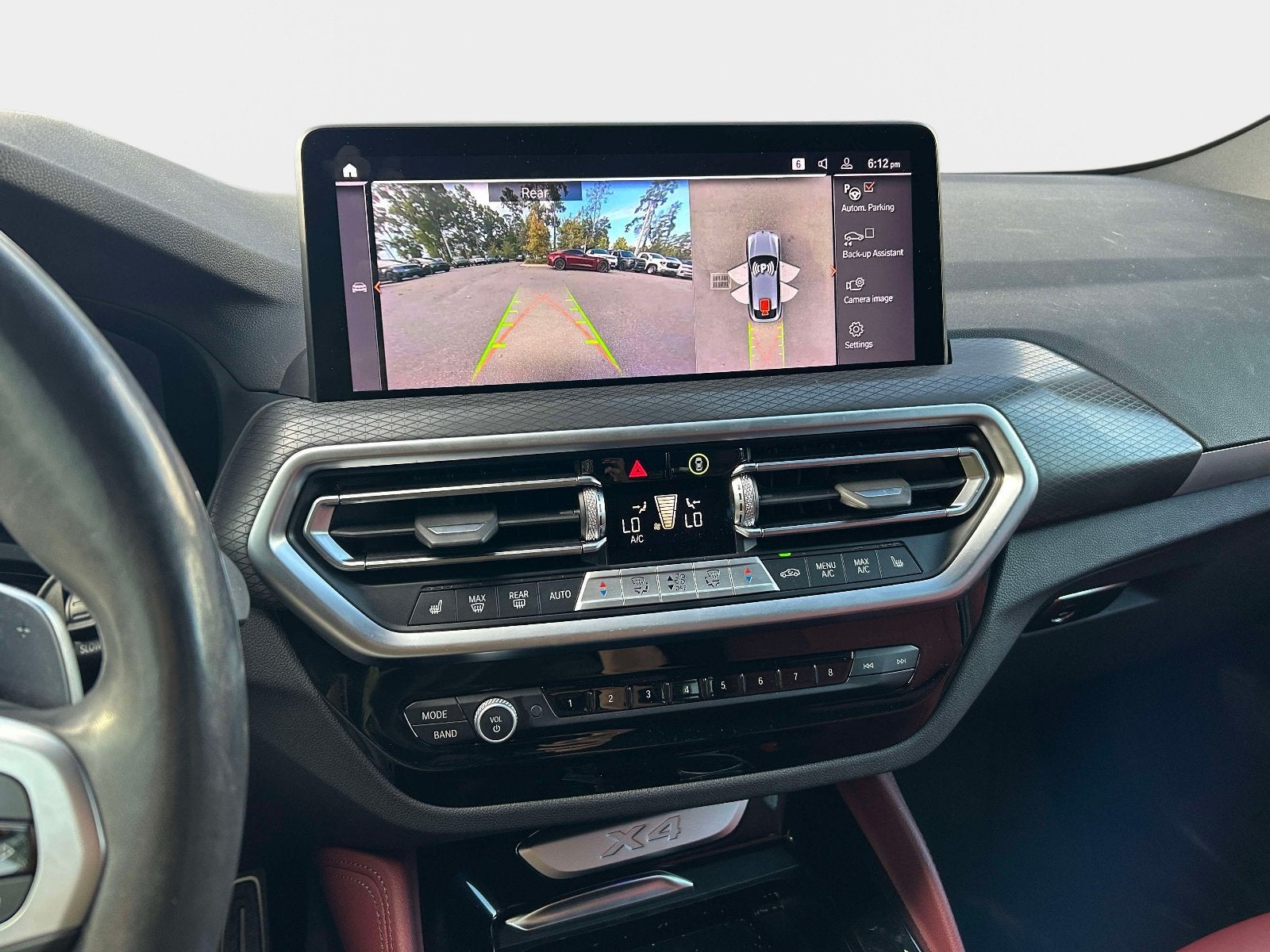 2024 BMW X4 xDrive30i