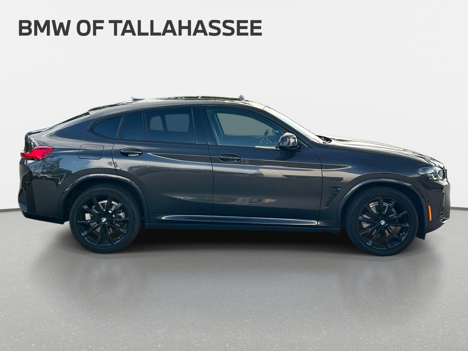 2024 BMW X4 xDrive30i