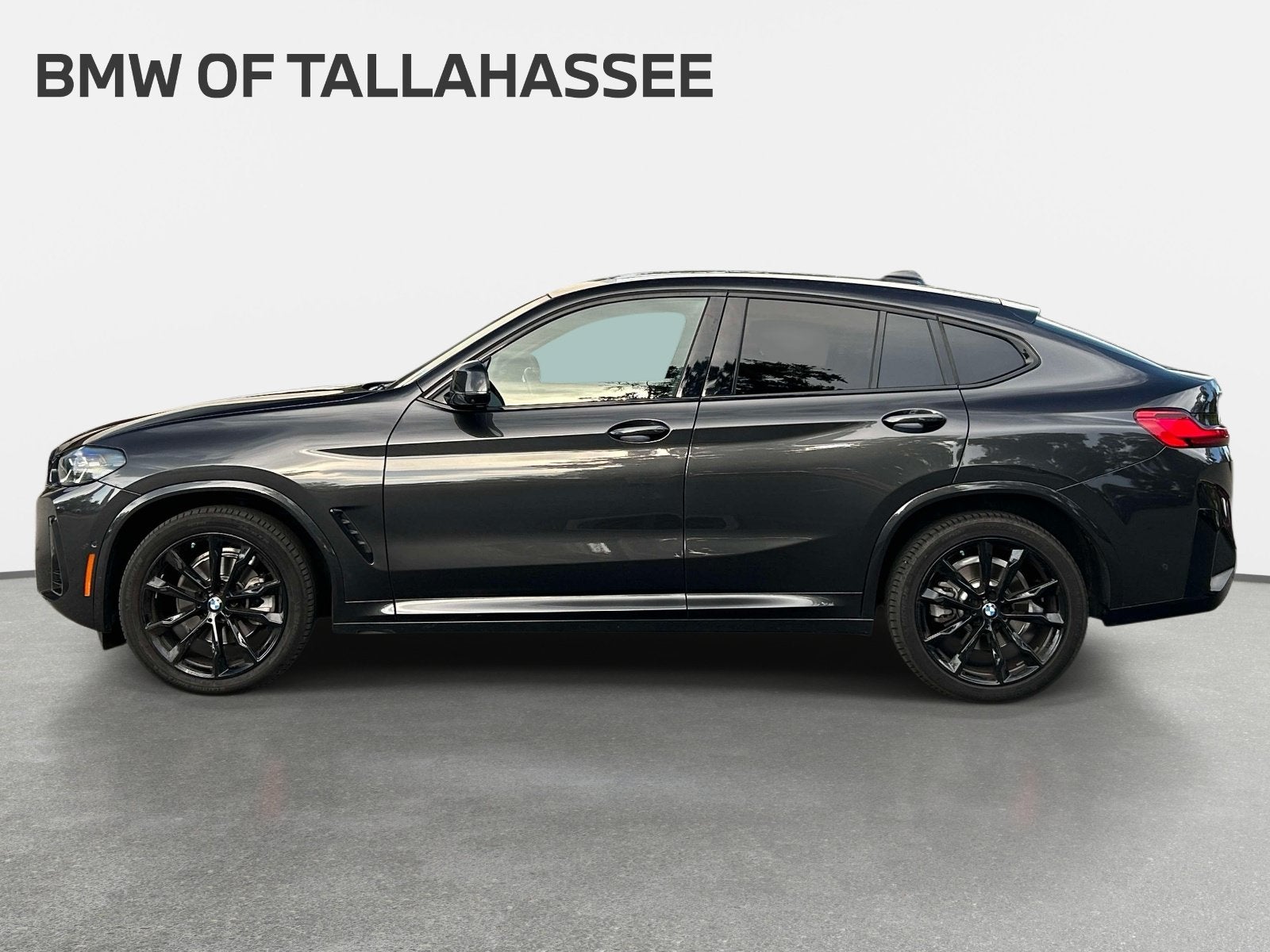 2024 BMW X4 xDrive30i