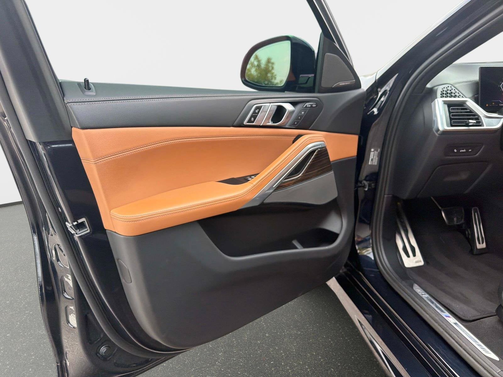 2024 BMW X6 xDrive40i