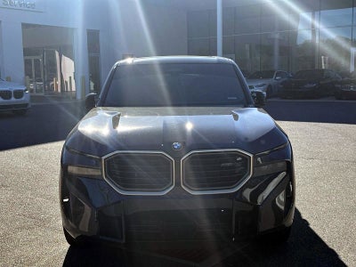 2025 BMW XM Base