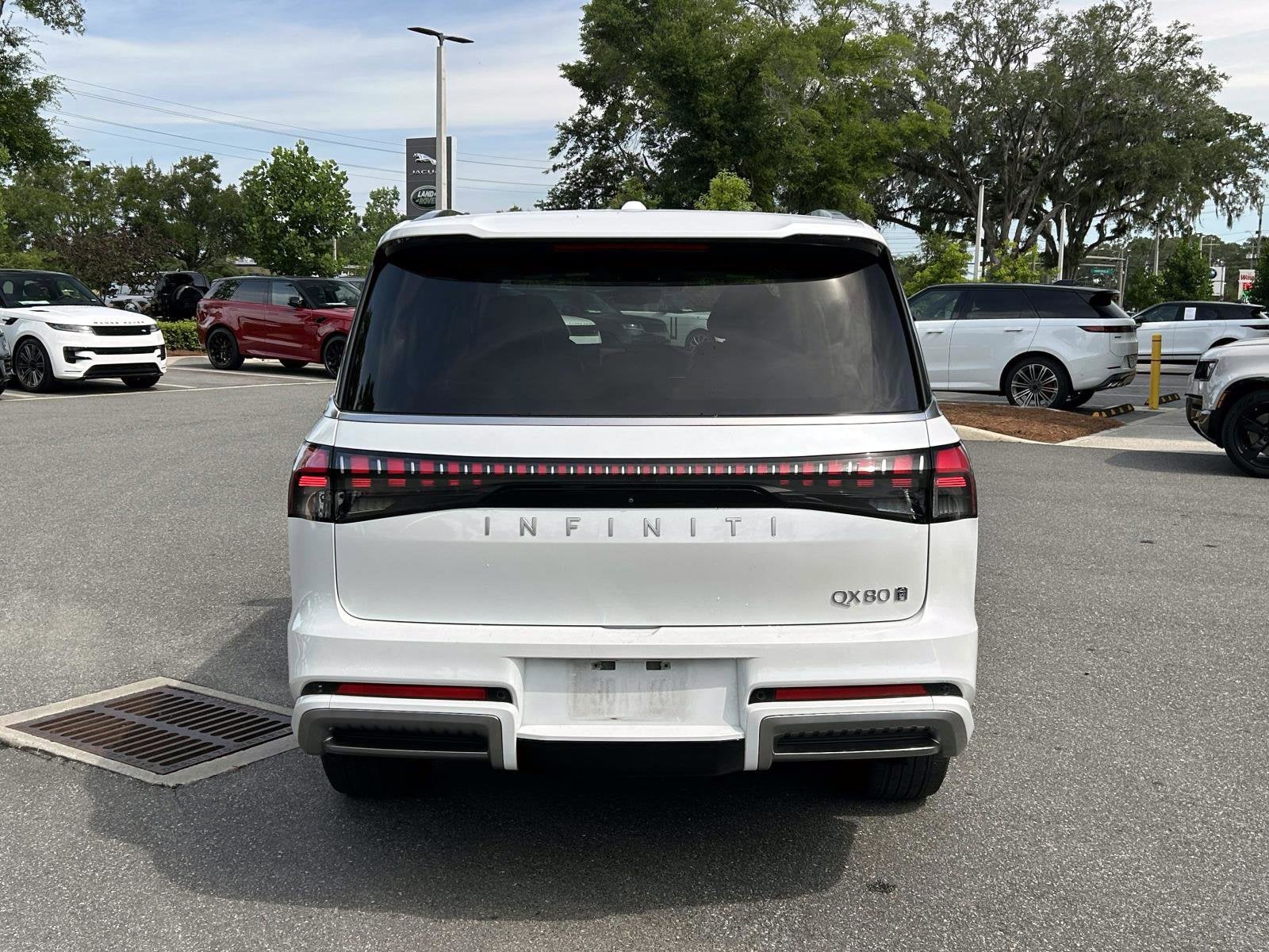 2025 INFINITI QX80 SENSORY
