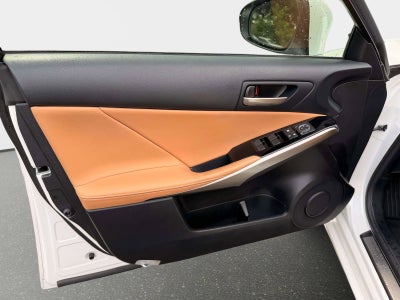 2020 Lexus IS 300