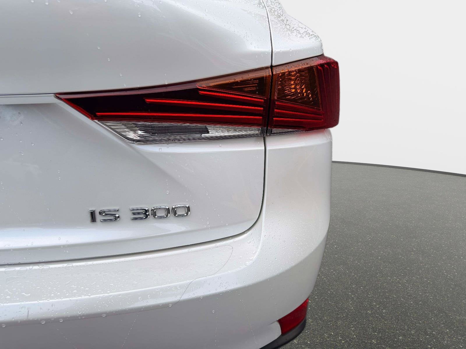 2020 Lexus IS 300
