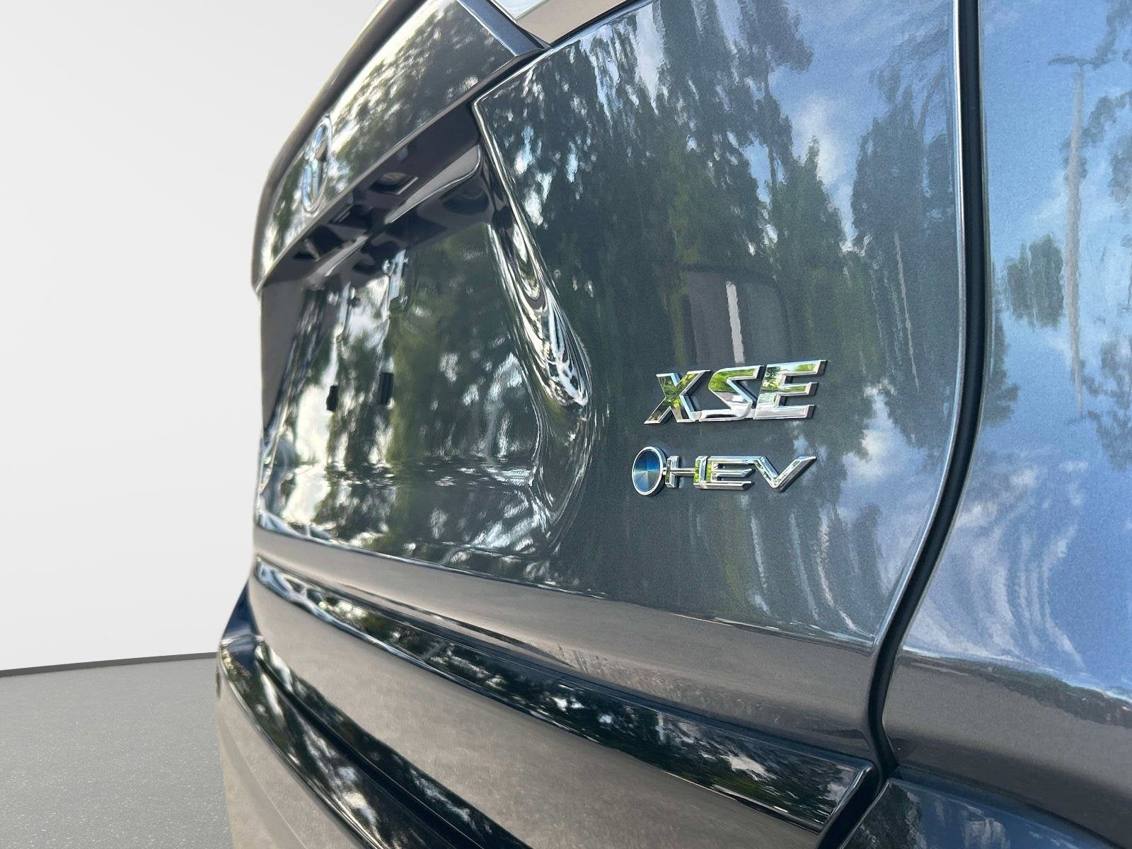 2025 Toyota RAV4 Hybrid XSE
