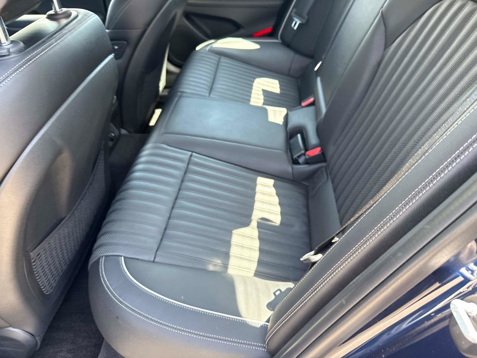2019 Genesis G70 3.3T Advanced
