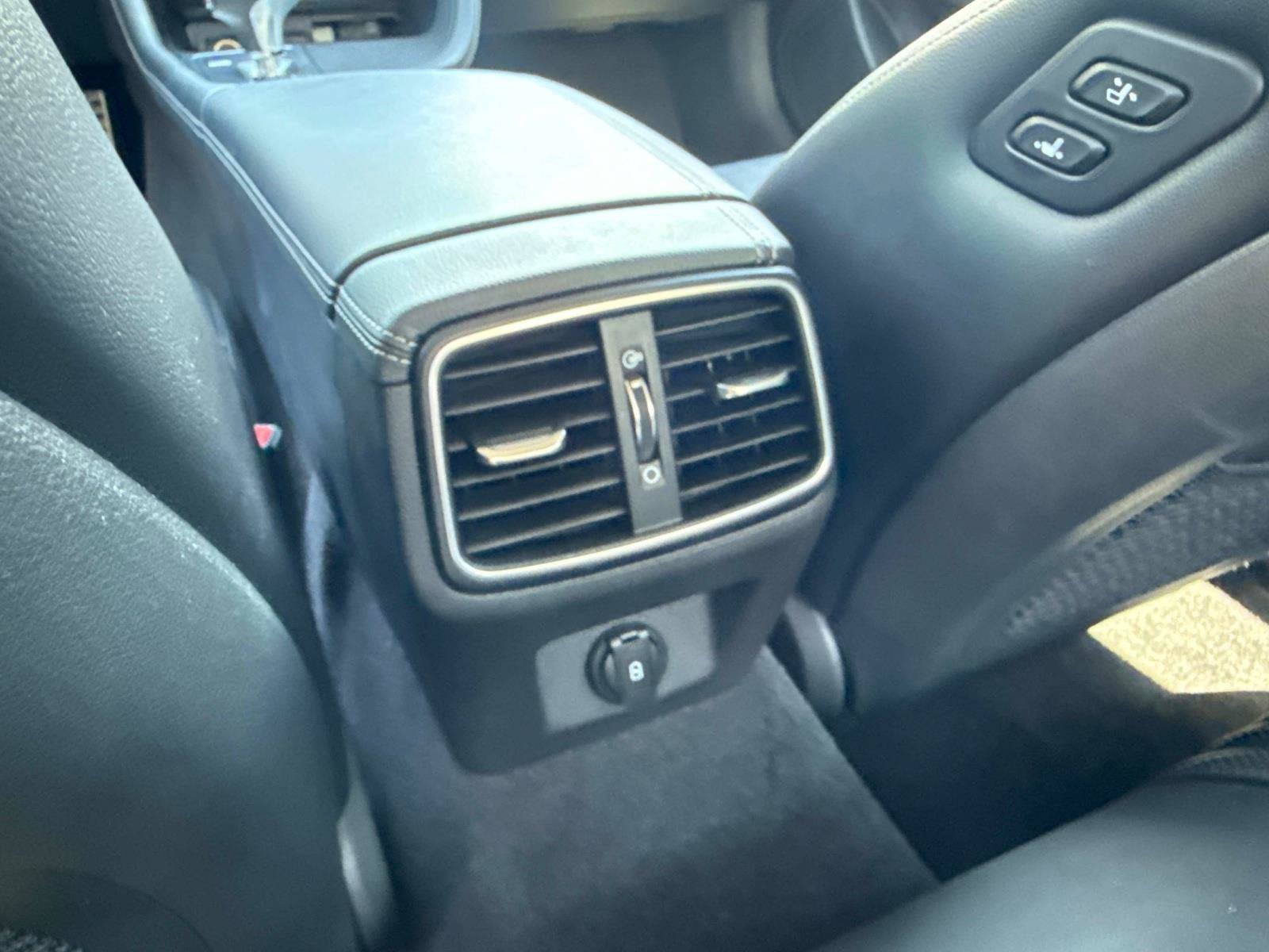 2019 Genesis G70 3.3T Advanced