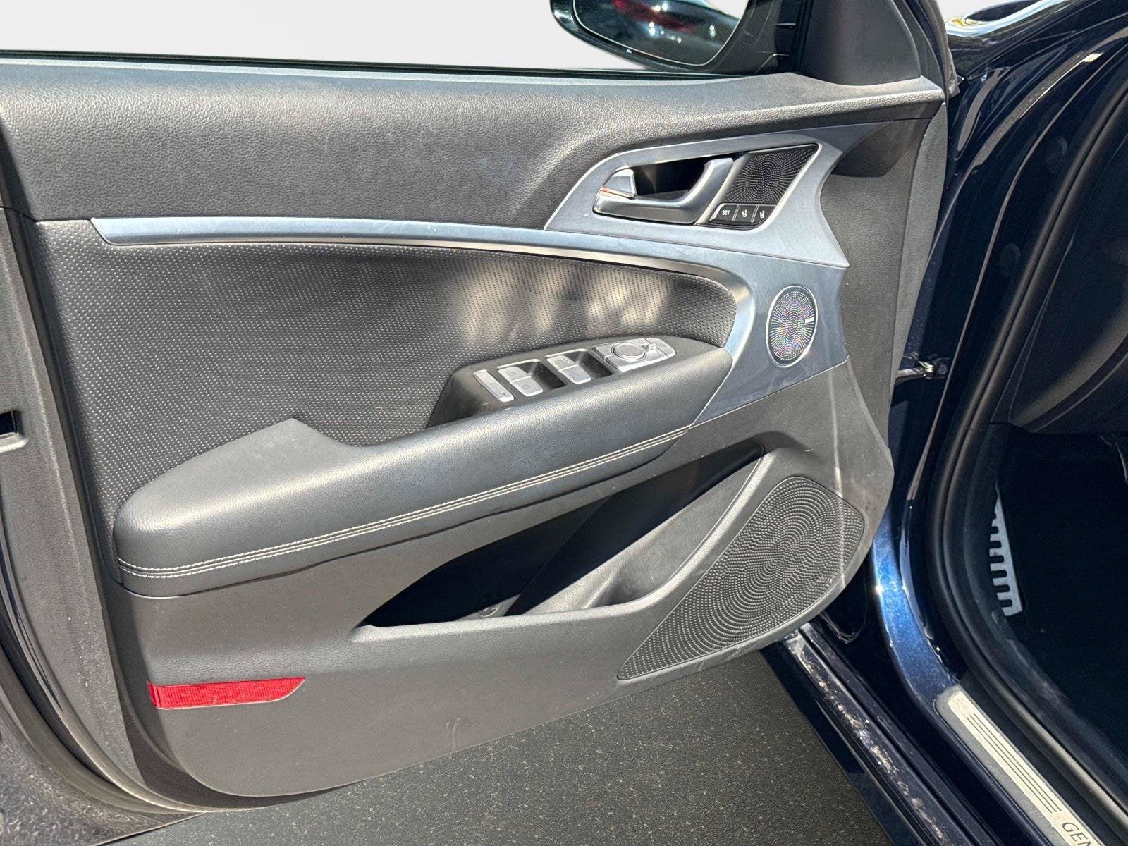 2019 Genesis G70 3.3T Advanced