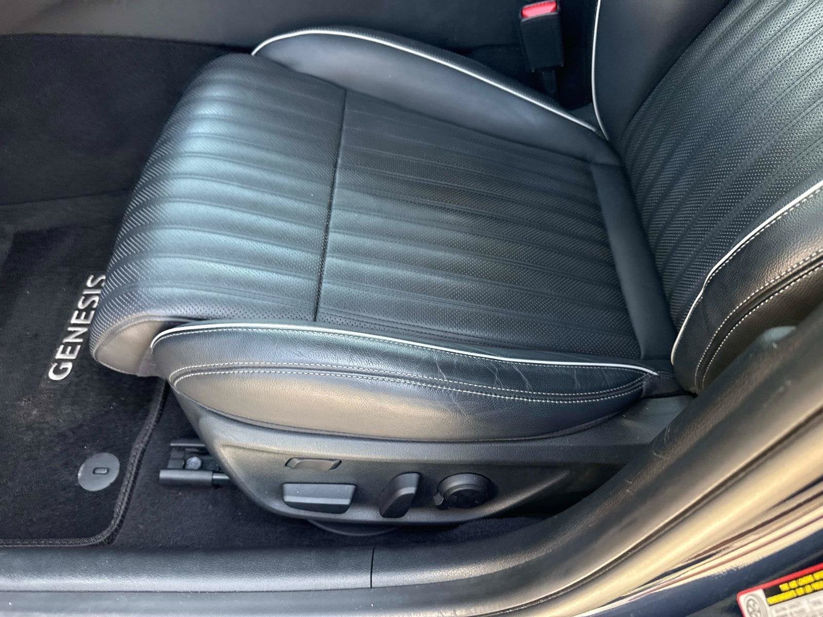 2019 Genesis G70 3.3T Advanced