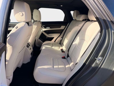 2025 Jaguar F-PACE P250 R-Dynamic S