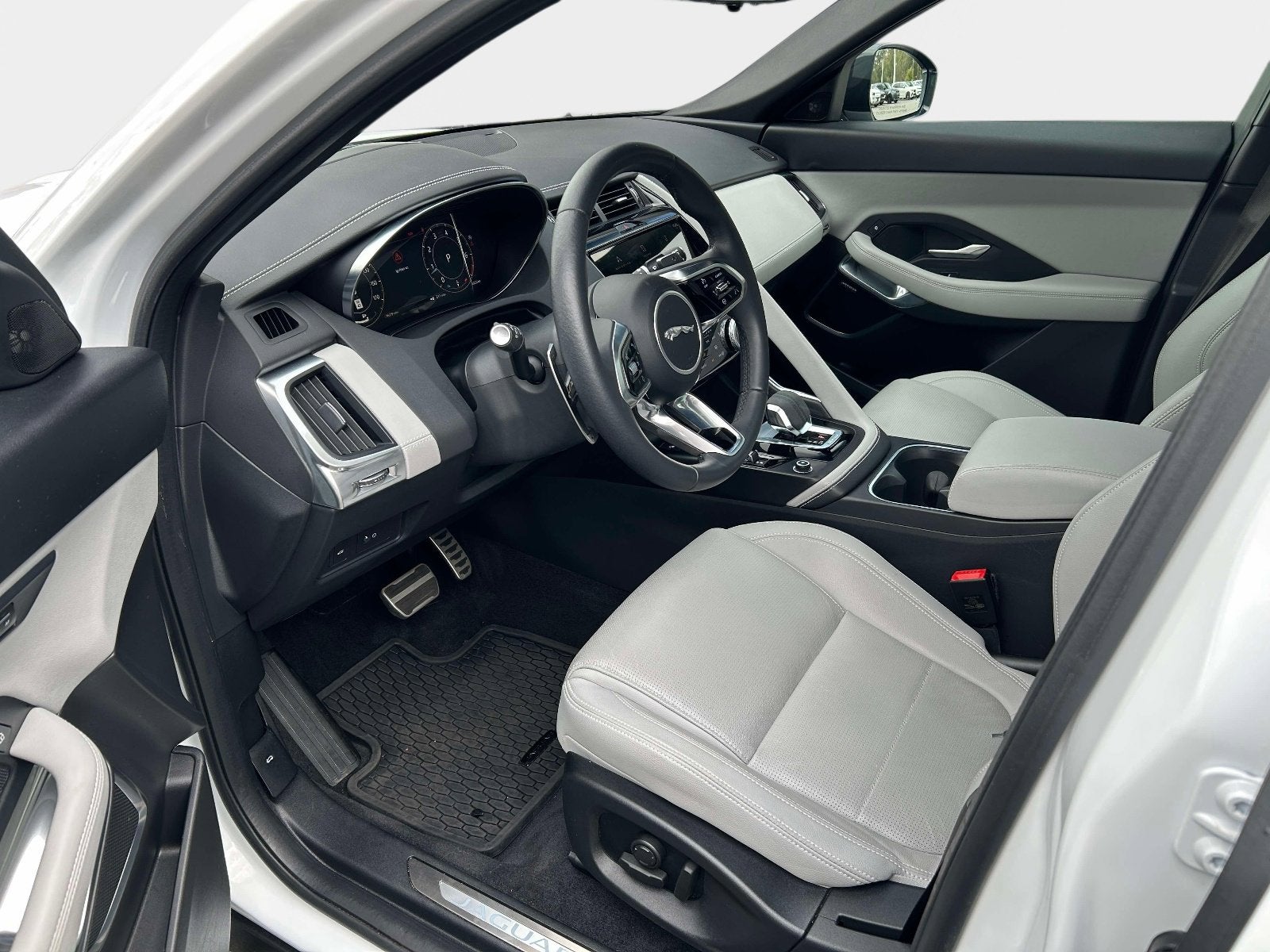 2024 Jaguar E-PACE P250