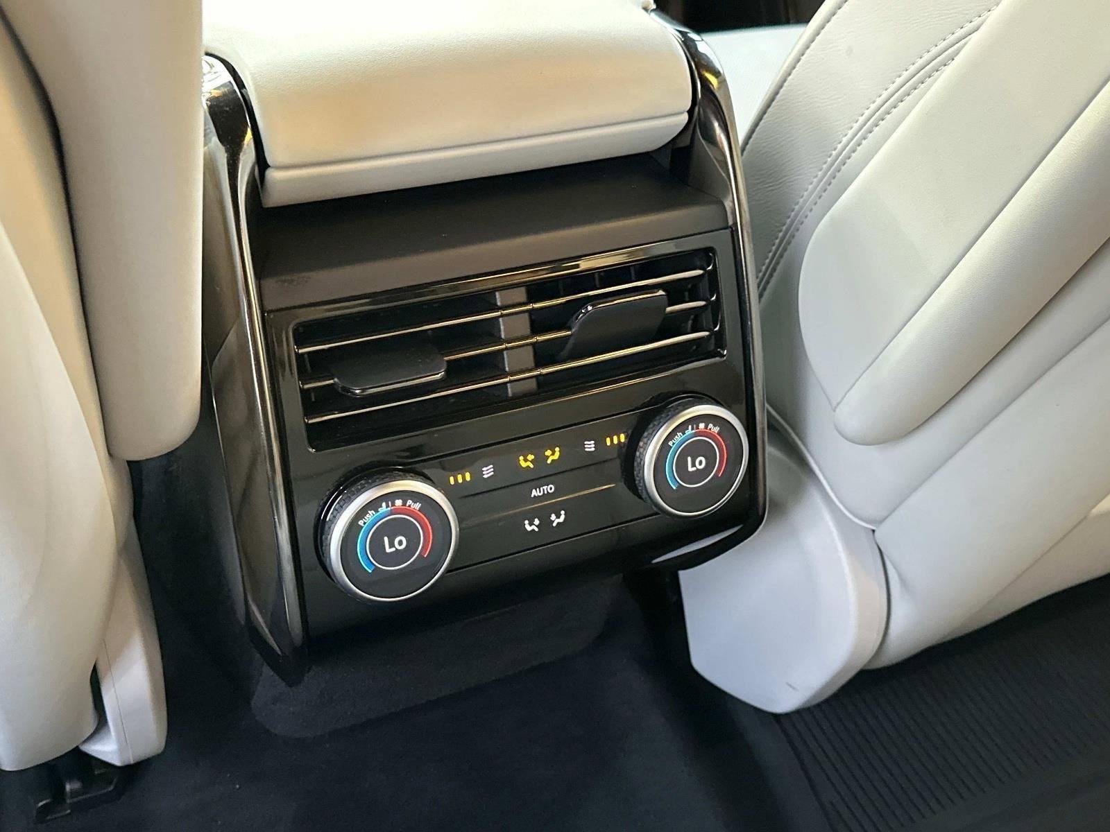 2024 Land Rover Range Rover Sport SE