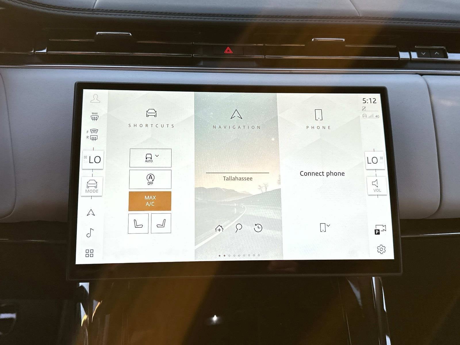 2024 Land Rover Range Rover Sport SE