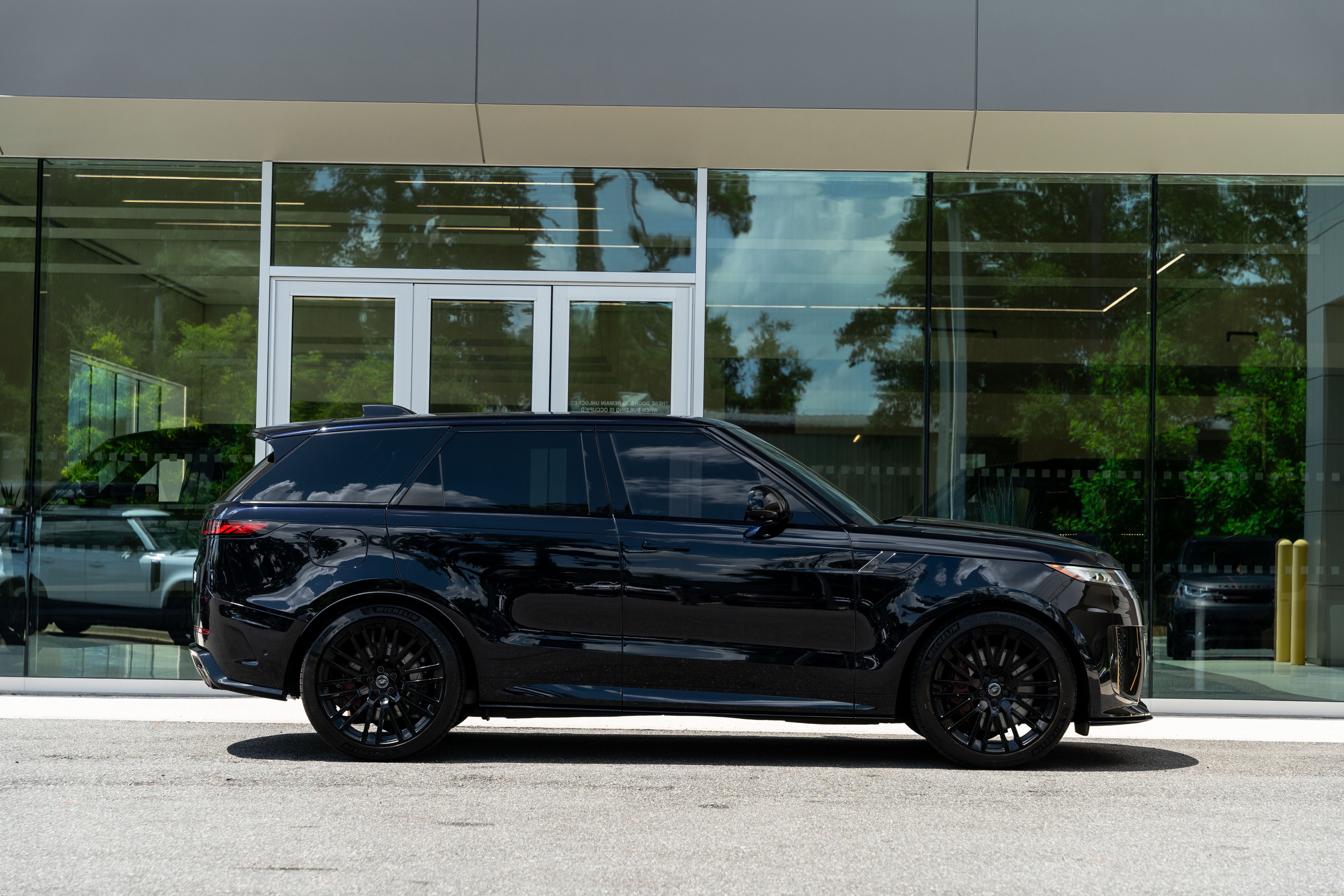 2025 Land Rover Range Rover Sport SV Edition Two
