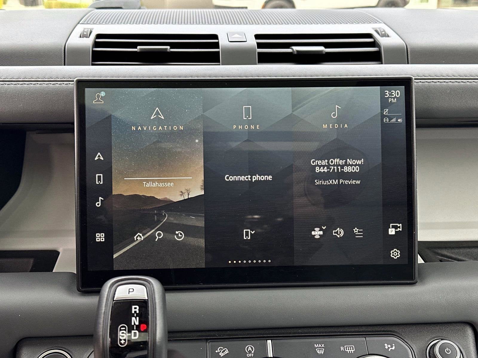 2025 Land Rover Defender 110 X-Dynamic SE