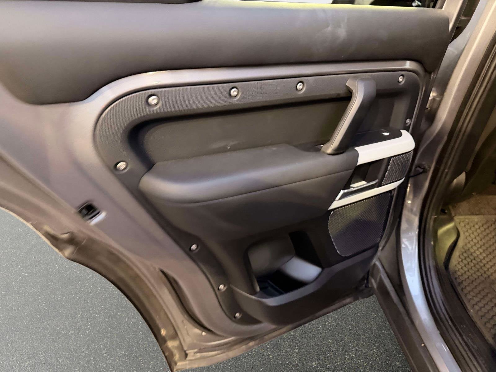 2020 Land Rover Defender 110 HSE