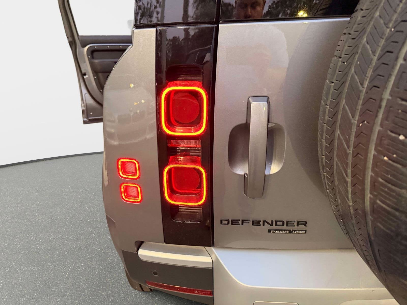 2020 Land Rover Defender 110 HSE