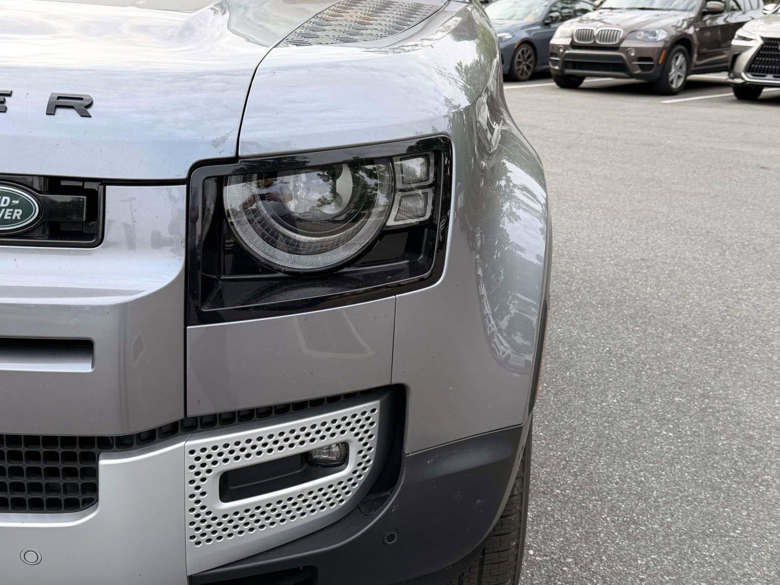 2024 Land Rover Defender 90 S