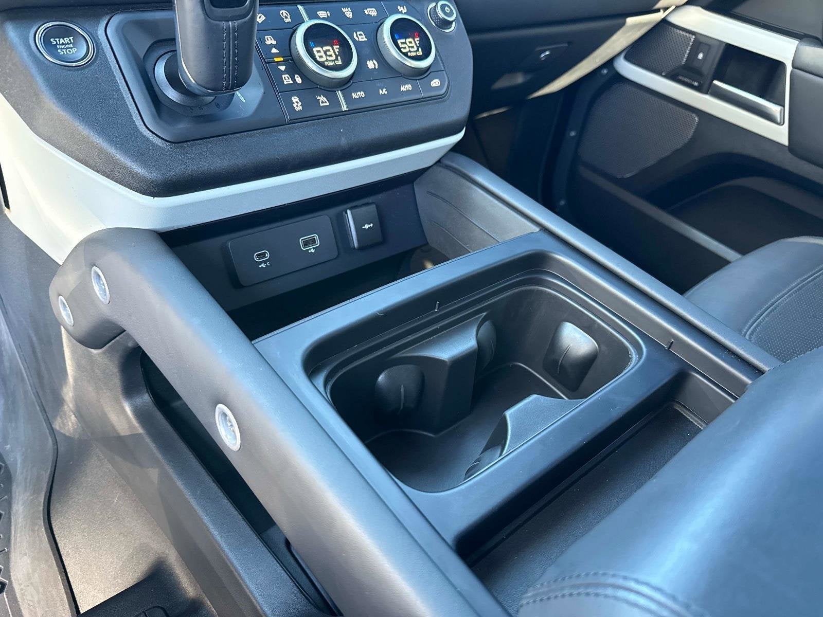 2024 Land Rover Defender 90 S