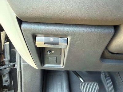 2024 Land Rover Defender 90 S