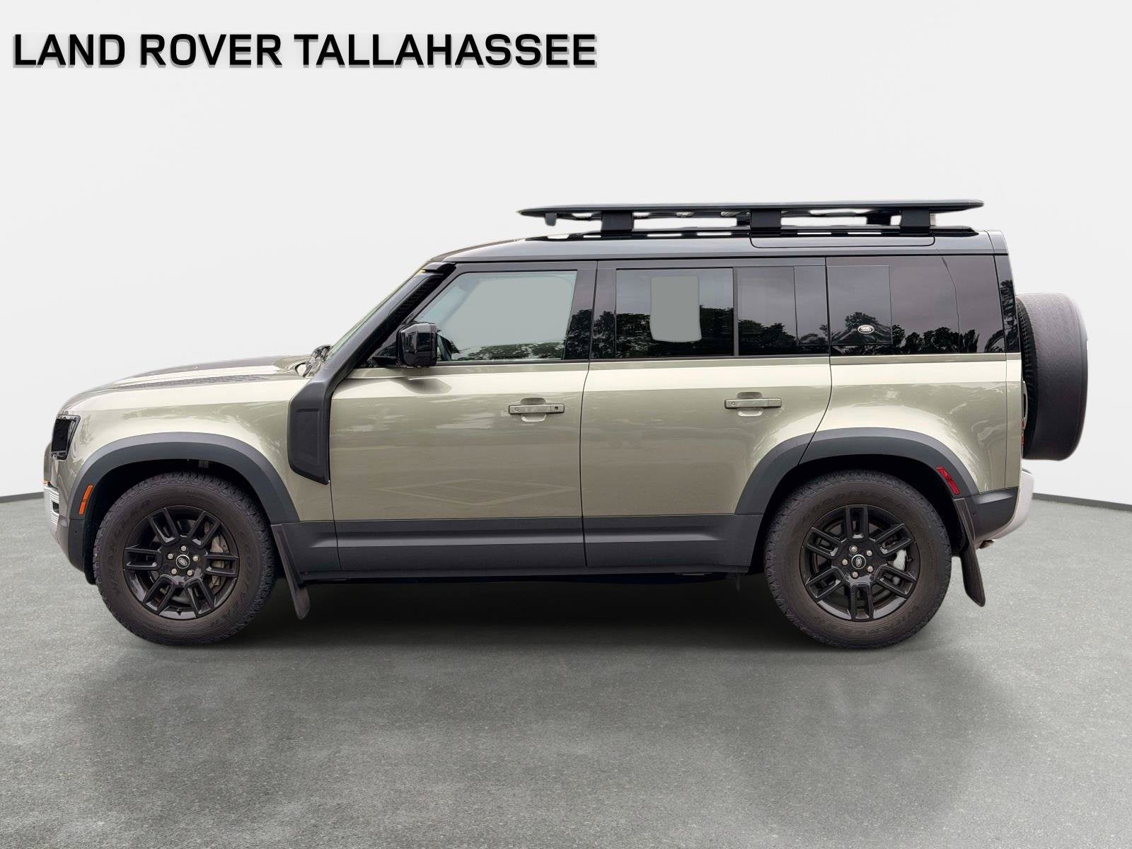 2023 Land Rover Defender 110 SE