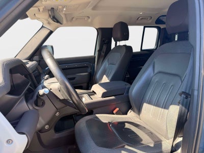 2021 Land Rover Defender 110 SE