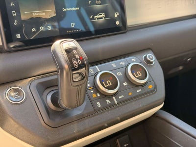 2021 Land Rover Defender 110 SE