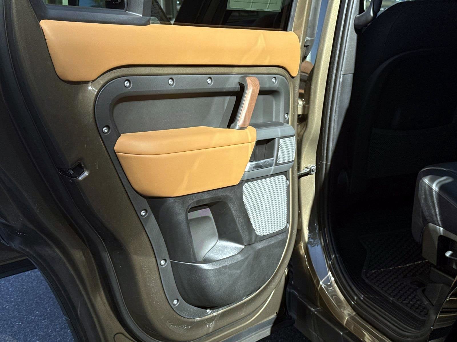 2024 Land Rover Defender 130 X