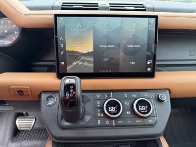 2024 Land Rover Defender 130 X