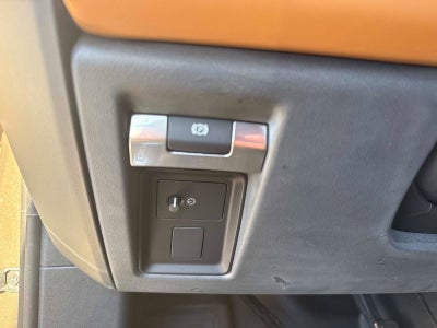 2024 Land Rover Defender 130 X