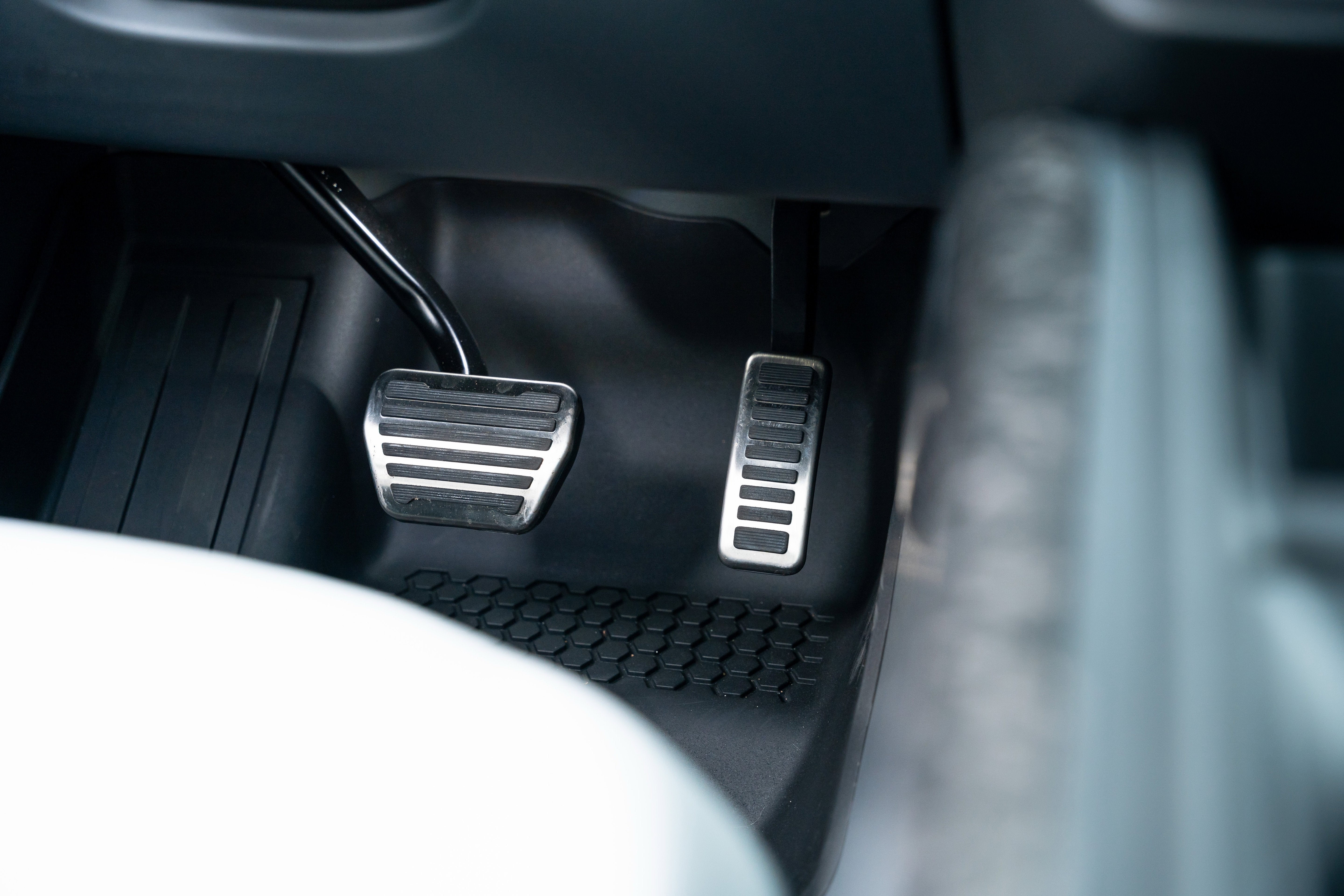 2026 Land Rover Defender OCTA