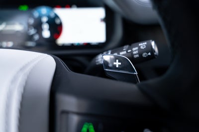 2026 Land Rover Defender OCTA