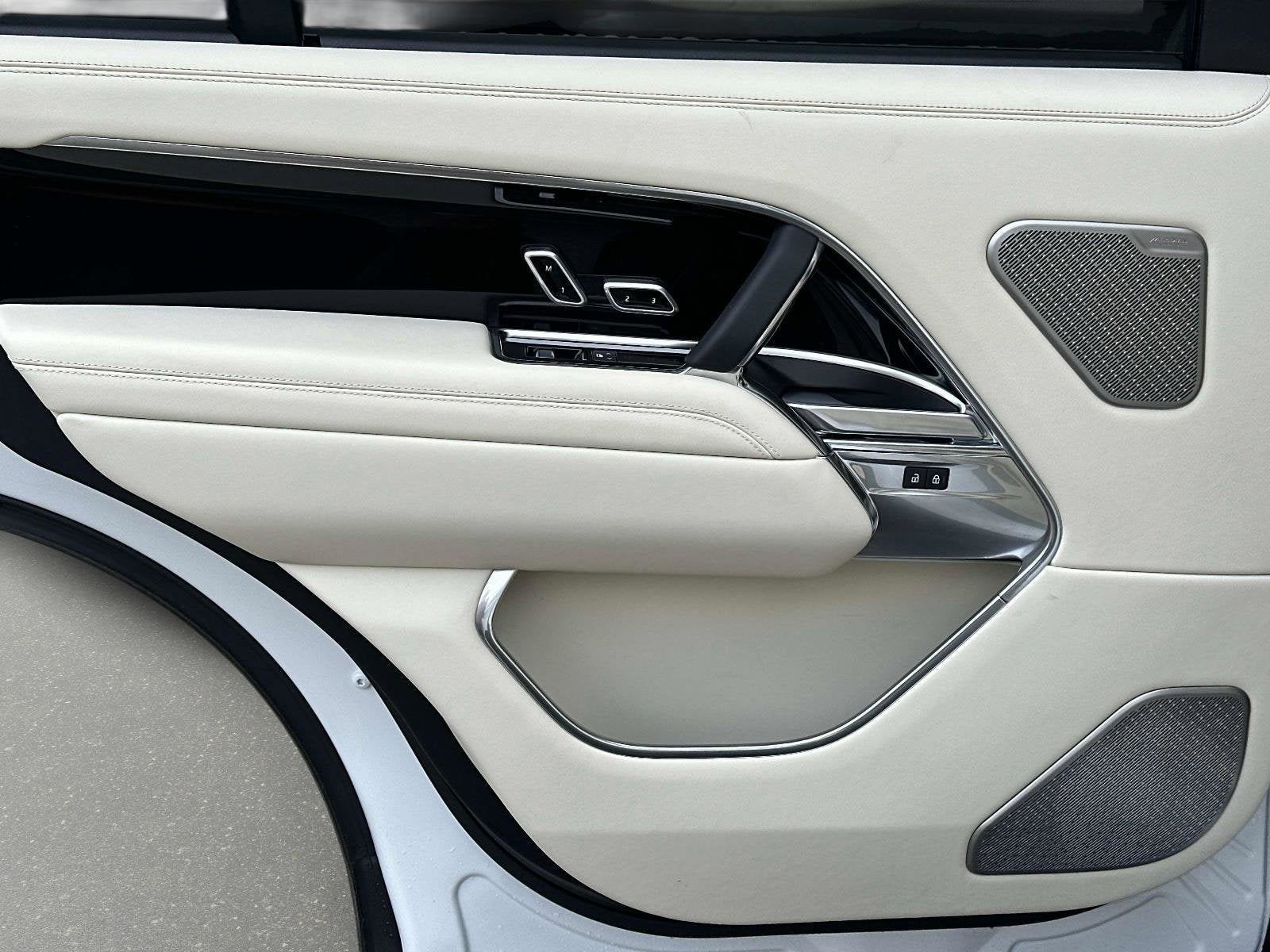 2025 Land Rover Range Rover Autobiography