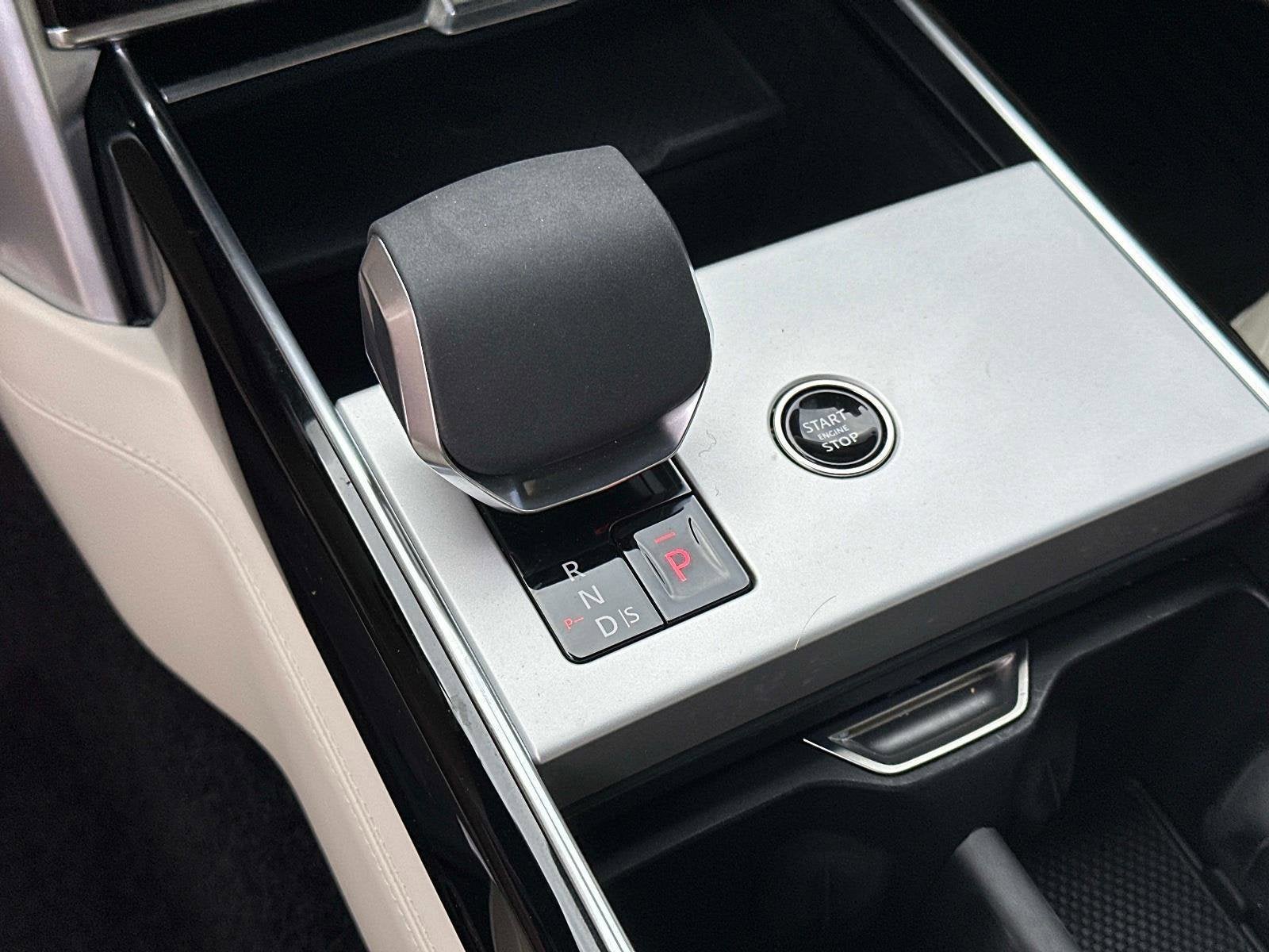 2025 Land Rover Range Rover Autobiography