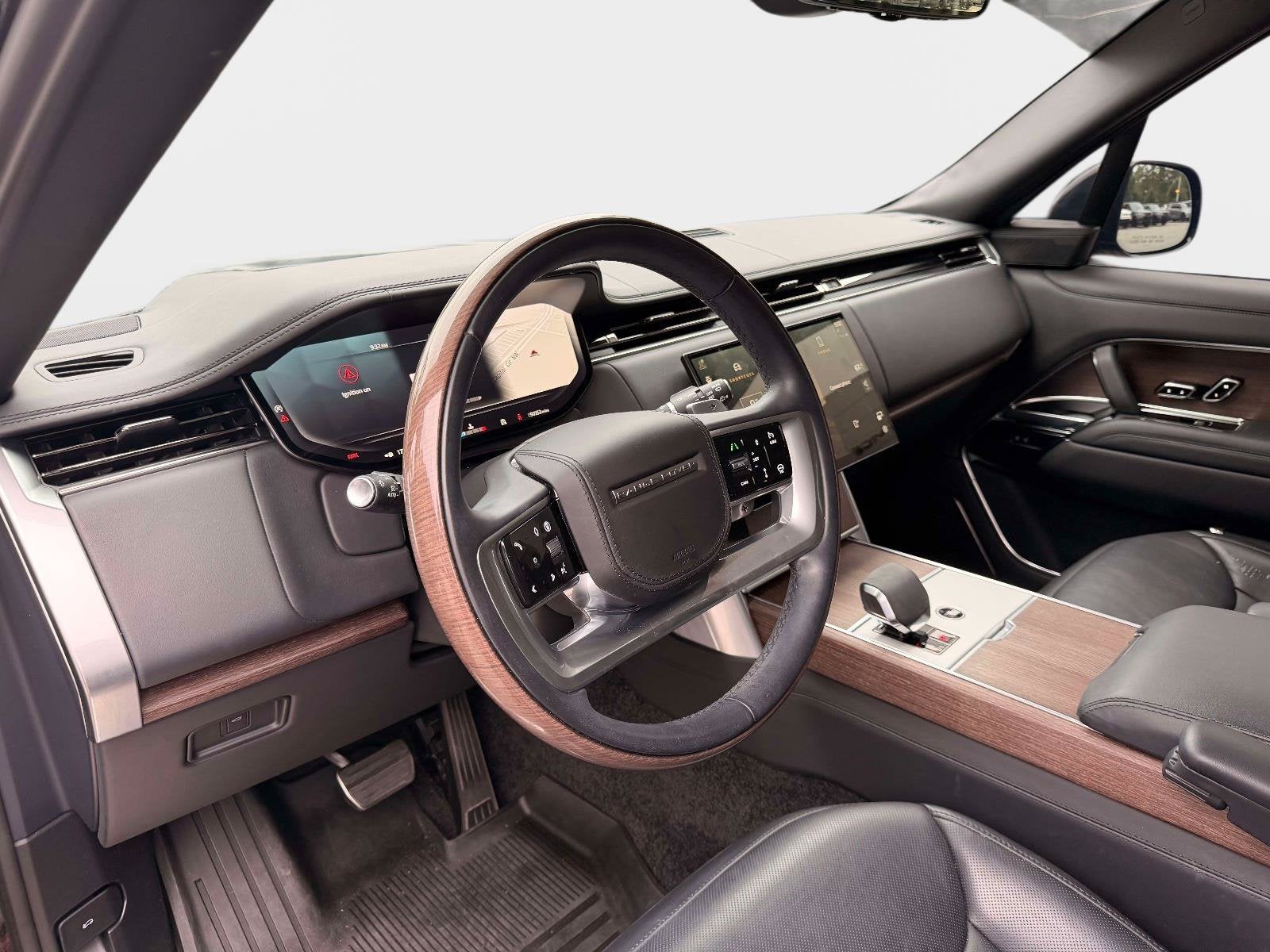 2024 Land Rover Range Rover Autobiography