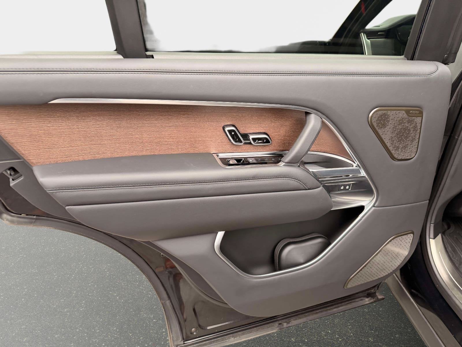 2024 Land Rover Range Rover Autobiography