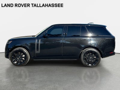 2025 Land Rover Range Rover SE