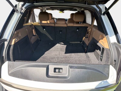 2025 Land Rover Range Rover P530 SE LWB 7 Seat