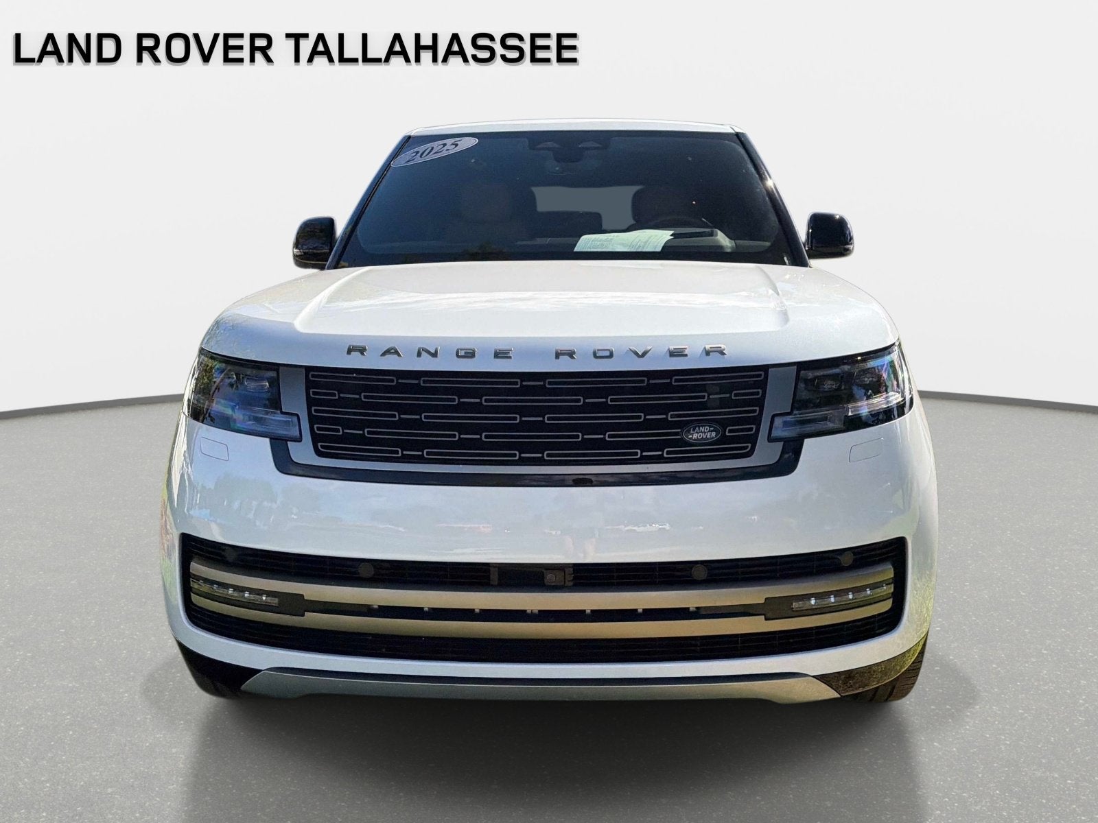 2025 Land Rover Range Rover P530 SE LWB 7 Seat